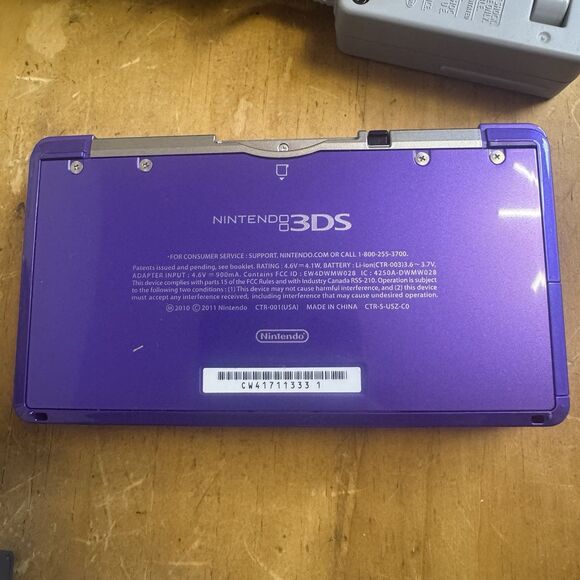 Nintendo 3DS Purple Portable Gaming Console w/ 10 Games & Charger a25 - Picture 5 of 5